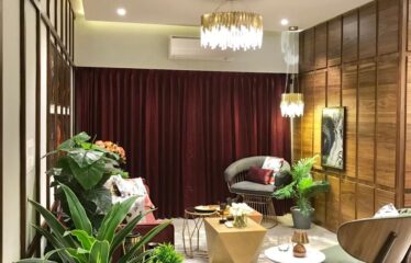 RWD Corniche  –  Egmore